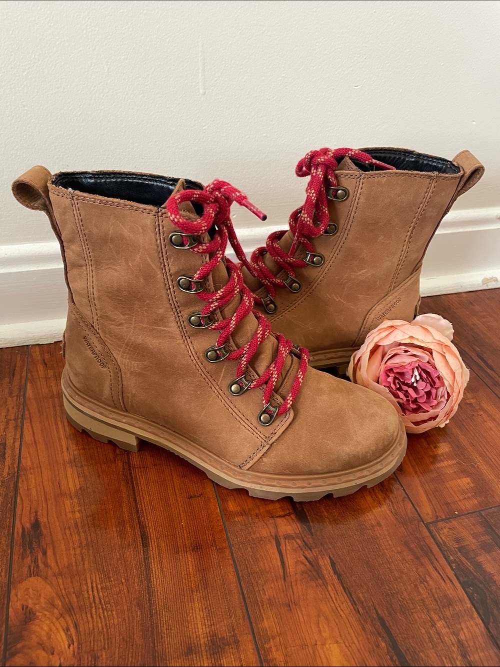 Sorel Lennox Brown & Red Leather Lace Up Boots